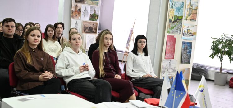 Здобувачі вищої освіти діляться  досвідом участі у програмах міжнародної академічної мобільності