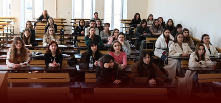 Безпека молоді: попередження протиправних дій і співпраця з правоохоронними органами