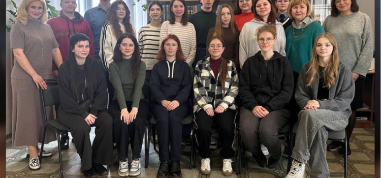 Професійний стандарт учителя як орієнтир: здобувачі вищої освіти факультету іноземної філології К-ПНУ долучилися до методичного практикуму в ЦПРПП