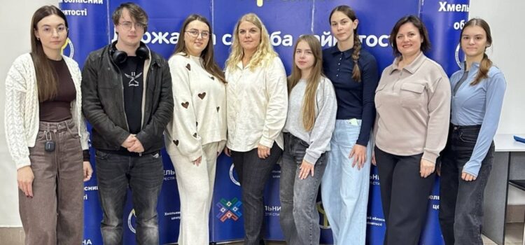 Майстер-клас «Складаємо власне портфоліо для ефективного пошуку роботи» Майстер-клас «Складаємо власне портфоліо для ефективного пошуку роботи»